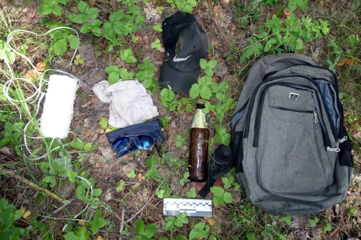 Поліцейські Шостки встановлюють особу загиблого чоловіка знайденого в лісі в мікрорайоні Капсуль