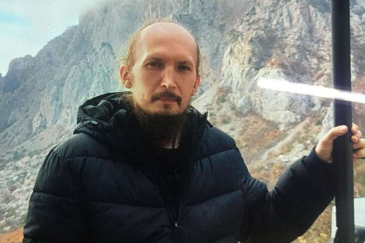Пішов з дому і назад не повернувся:в Глухові розшукують Артема Артем’єва