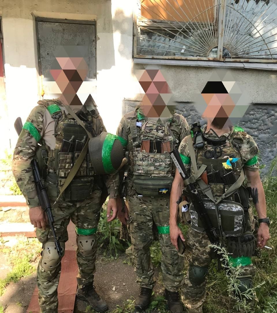 Мешканці Ямпільського району збирають кошти на допомогу земляку, що воює на сході