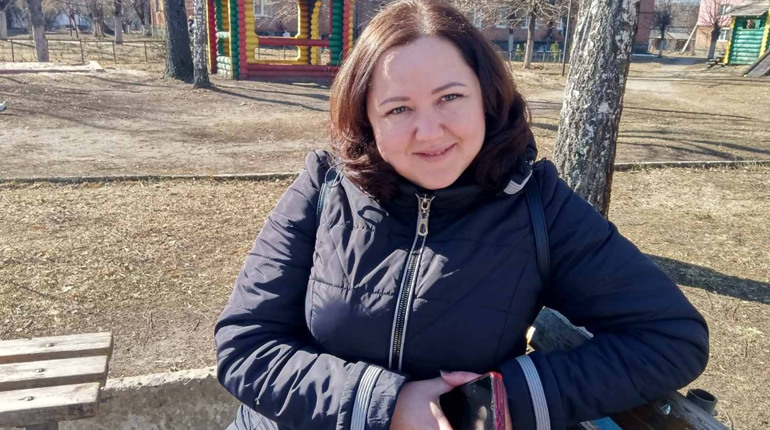 Колись боялася висоти, а зараз – на ній. Історія машиністки крана Катерини Геращенко зі Свеси