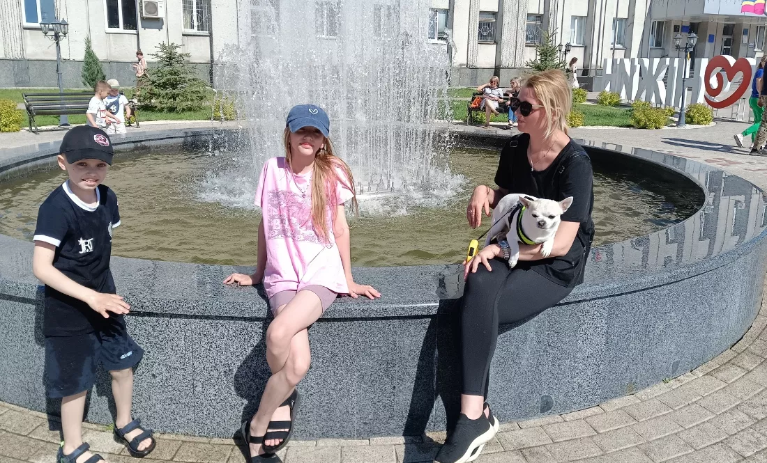 З-під обстрілів – під фонтани: переселенка із Свеси про життя у Ніжині